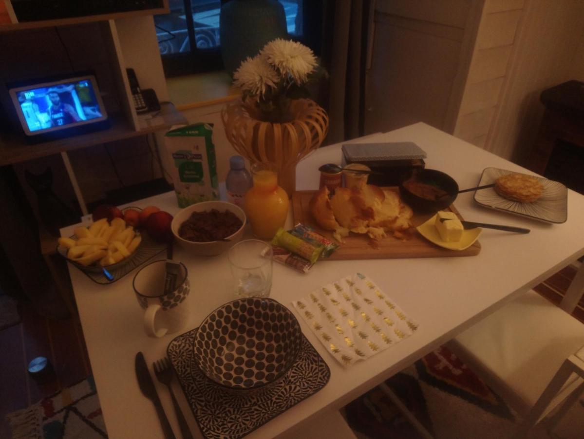 Bienvenue Guest House Saint-Pierre-de-Plesguen Luaran gambar